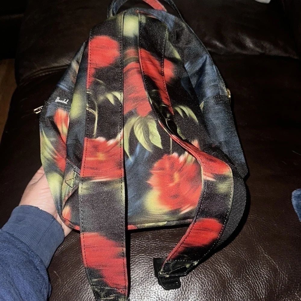 New HERSCHEL SUPPLY CO. NOVA MINI BLURY ROSES Backpack 9L